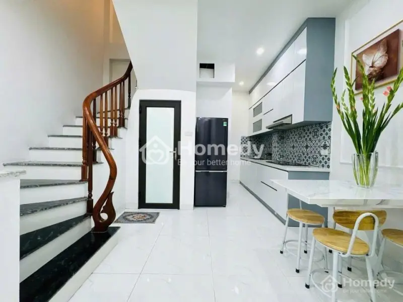 Bán Nhà Văn Quán Hà Đông Phân Lô Vỉa Hè Ô Tô Tránh Kinh Doanh Tốt, Vị Trí Vàng, 50M² Giá Chỉ 13,5Tỷ