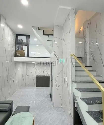 Hot! Nhà Đẹp Ở Liền 3 Tầng Mặt Tiền Hẻm 4M Huỳnh Tấn Phát, Quận 7