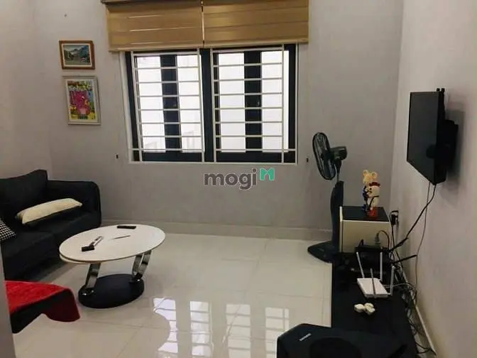 Q3- Khu Vip- Cmt8- 4 Tầng 3Pn Giá Tốt