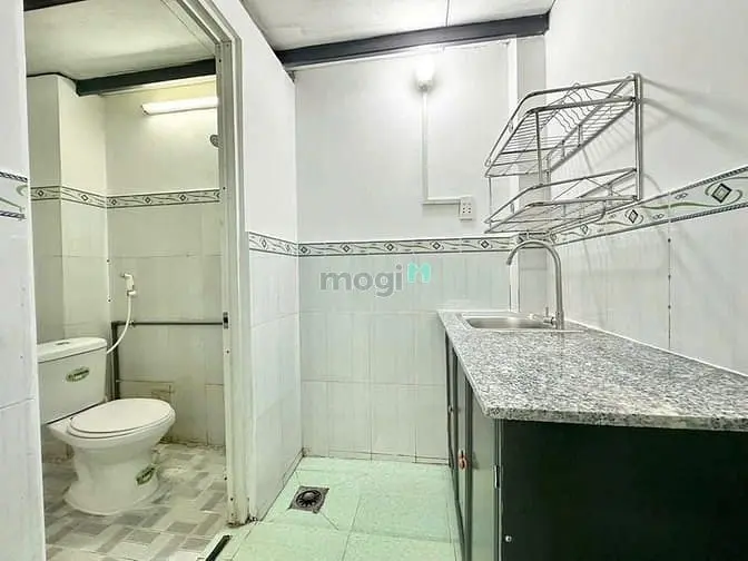 Cho Thuê Phòng Trọ Gác Cao, Cực Thoáng – Đường Đông Bắc (Quận 12)