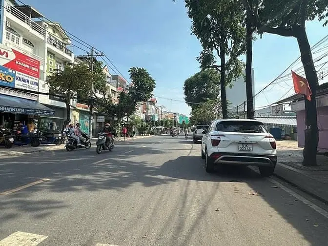 Bán Đất Xây Biệt Thự Ngang 18M Hẻm 160 Bình Lợi View Góc 324M2 38.5 Tỷ