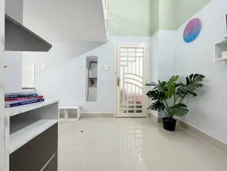 Phòng Có Gác Đủ Nội Thất Ở Đh Văn Lang