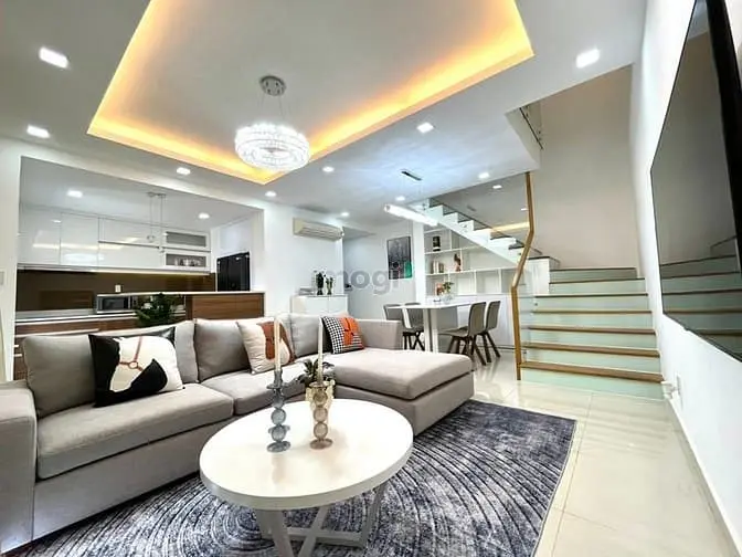 Cho Thuê Căn Hộ Midtown Pmh Q7 – 2Pn, View Biệt Thự, Giá 25Tr/Th