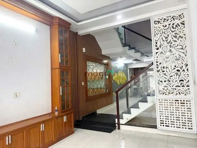 N 5 Tầng Hxt 8M ,Có Vỉa Hè 3M ,Đậu Ô Tô Đường Phan Huy Ích(4X17M)