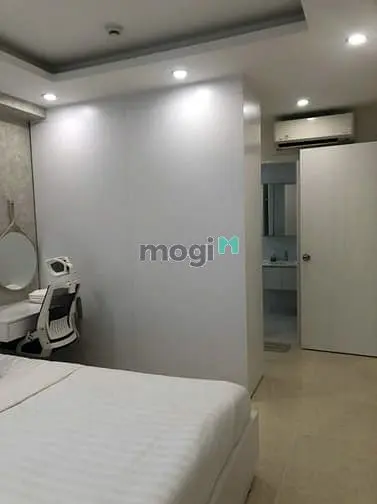 Cho Thuê Căn Hộ Chung Cư Cao Cấp Scenic, 80M2, 2Pn, 2Wc, View Hồ Bơi.