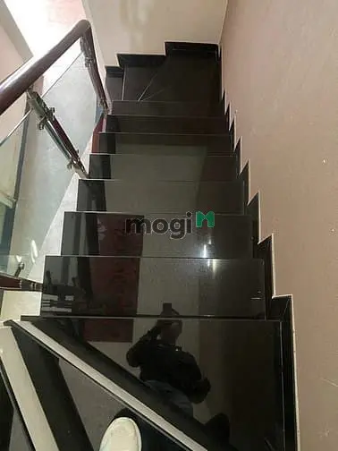 Bán Nhà Mặt Tiền Tân Lập 1 - 60M2 - 3 Tầng - Ngay Ngã Tư Thủ Đức