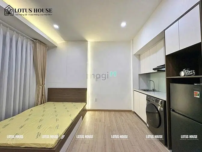 Cho Thuê Căn Hộ Có Ban Công - Ngay Đường 3 Tháng 2, Quận 10