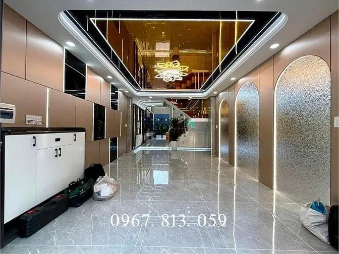 Nhà Đường Thông Bên Ubp, Dt:4Mx16M, Lửng, 3 Lầu, 4Pn, 5Vs, Gara Ô Tô