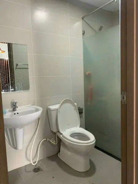 Chdv Đường 3/2, Quận 10: 20M2. 5.5Tr/Tháng. Nội Thất Mới