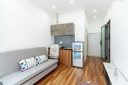 Cho Thuê Căn Hộ Studio Ban Công Thoáng Q4 Gần Đh Luật, Đh Nguyễn Tất Thành, Chợ 200