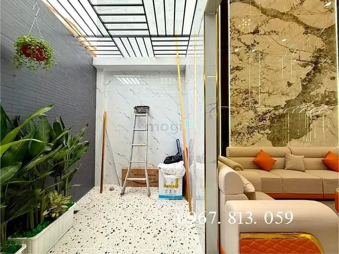 Nhà Đường Thông Bên Ubp, Dt:4Mx16M, Lửng, 3 Lầu, 4Pn, 5Vs, Gara Ô Tô