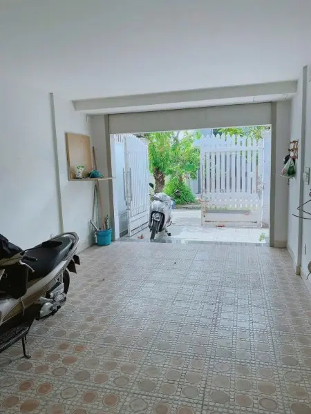 Tôi Cần Cho Thuê Căn Biệt Thự - 200M2 - 4Pn - 5Wc Ở Kdc 13E Giá 20 Tr/Th