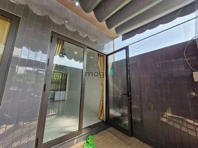 Bán Nhà Đẹp Hẻm Xe Hơi 5M - 63M2 - 3 Tầng, 4 Phòng Ngủ - Hoàng Hữu Nam