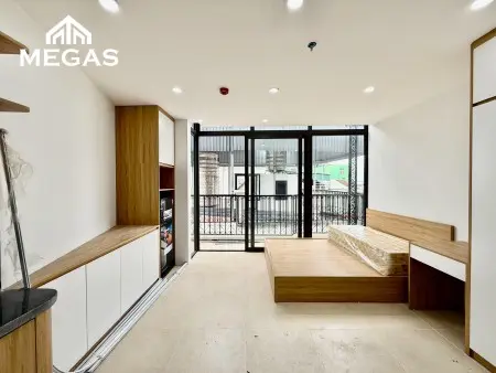 Cho Thuê Phòng Studio Full Mới Tinh - Ban Công Thoáng - Máy Giặt Riêng Ngay Lê Đức Thọ- Svđ Mỹ Đình