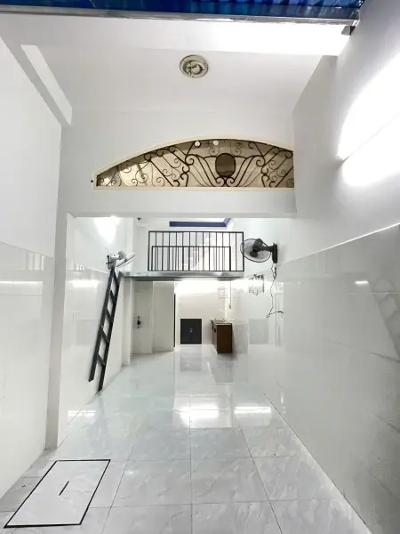 Cho Thuê Mặt Bằng, Thuận Lợi Làm Văn Phòng, Spa, Buôn Bán