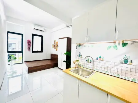 Cho Thuê Phòng Trọ Đối Diện Đh Phenika Đường Lê Trọng Tấn