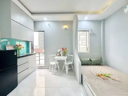 Phòng Cửa Sổ Đón Nắng Full Tiện Nghi - Tân Sơn Phạm Văn Bạch