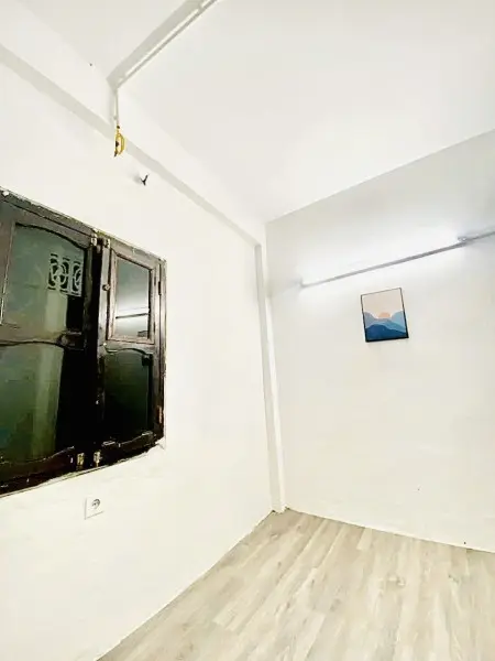 Cho Thuê Phòng Trọ 20M2 Nguyễn Chí Thanh, Đống Đa, Hn