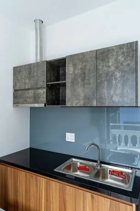 Cho Thuê Căn Hộ Studio Ban Công Thoáng Q4 Gần Đh Luật, Đh Nguyễn Tất Thành, Chợ 200