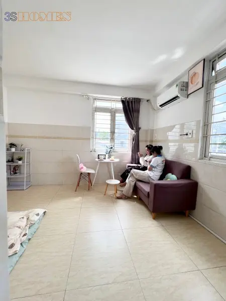 Phòng 2 Cửa Sổ Trời Cực Thoáng Thống Nhất Giảm 2 Triệu Tháng Đầu