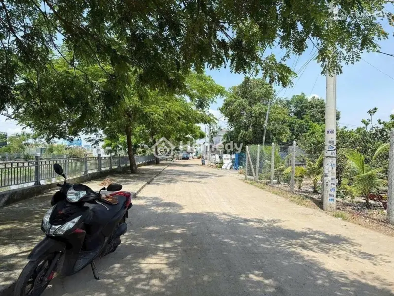 Bán 100M2 Đất Thổ Cư Đường Vườn Lài, Phường An Phú Đông , Q12, Tp. Hồ Chí Minh ,Giá 6X