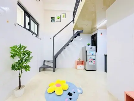 Phòng Gác Lửng Rộng 40M2 Ngay Tân Bình Gần K300 Giáp Quận 10