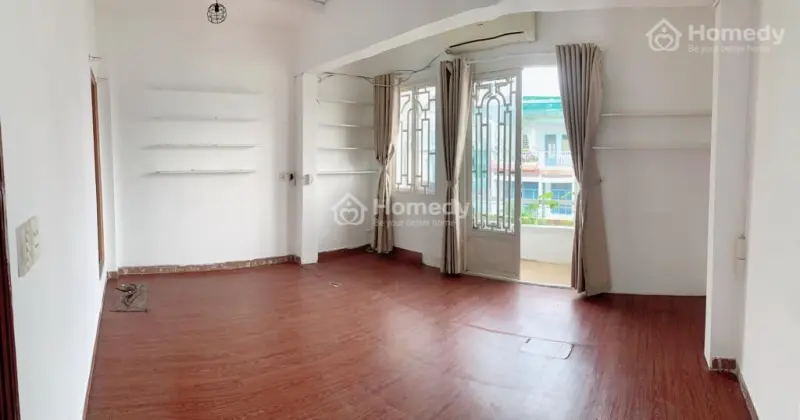 Cho Thuê Mặt Bằng Phòng Lầu 3 Trong Phức Hợp Quận 10