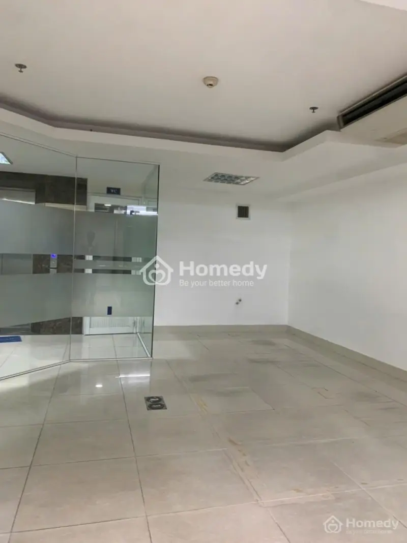 Cho Thuê Văn Phòng Nam Kỳ Khởi Nghĩa, 50M2, Giá 19 Triệu, Tầng Trệt, Gửi Xe Free, Ll: 0933722***