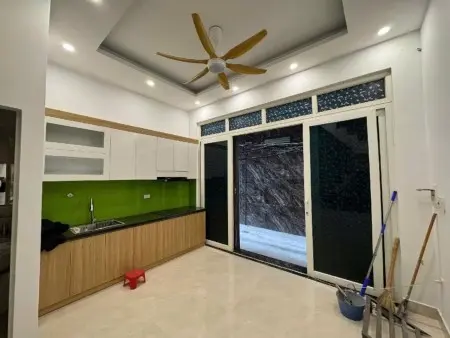 Cho Thuê Nhà Nguyên Căn Full Nội Thất Ngay Ngõ 43 Phố Chùa Bộc