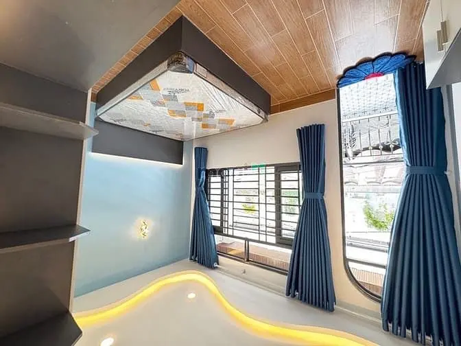 🚗 Nhà Mới Xe Hơi Đỗ Cổng - Cách Mặt Tiền 1 Căn