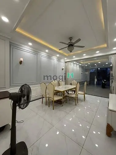 Rẻ 80Tr! Cho Thuê Mt Đ. Lý Văn Phức, Q. 1 – 4X20M – 5 Tầng Thang Máy