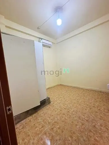 Cho Thuê Phòng Q10.Cửa Sổ Ban Công Mới Keng.tolet Riêng.2Tr9 3Tt5