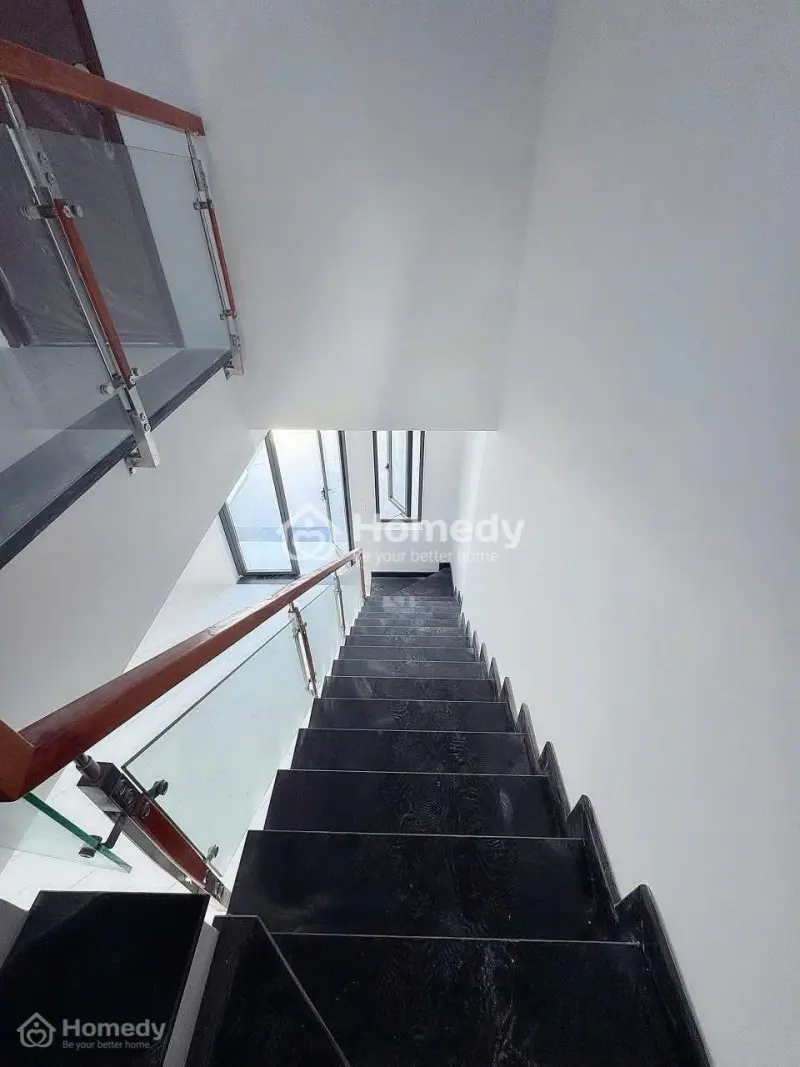 Cần Bán Nhà Phú Mỹ, Thủ Dầu Một Cũ, Thiết Kế 1 Trệt 1 Lầu, Có Sân Để Ô Tô