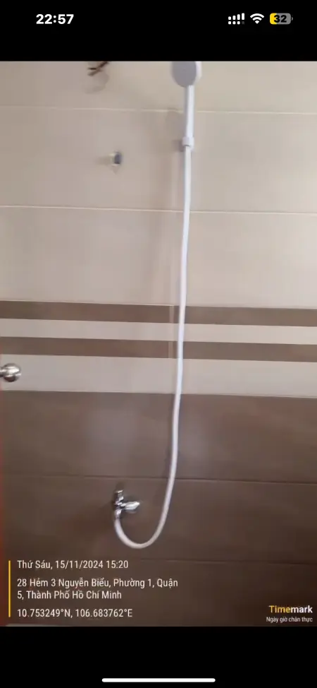 Cho Thuê Căn Hộ Chung Cư 2Pn-2Wc-Ban Công-Hầm Xe- Thang Máy Mặt Tiền Nguyễn Biểu Trung Tâm Quận 5