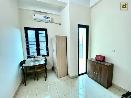 Tổ 8 Đa Sỹ - Studio Full Nội Thất - Ngay Thcs Kiến Hưng - Taxi Đỗ Cửa