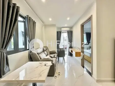 Căn Hộ Mới Xây 1 Phòng Ngủ Ban Công 50M2 Thang Máy Giá Cực Tôt Ngay Trung Tâm Quận 1