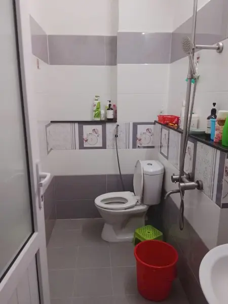 Chính Chủ Cho Thuê Nhà Mặt Tiền Thạnh Lộc 27 – Q.12 Diện Tích: 4 X 12M – Có Nhà Vệ Sinh Riê