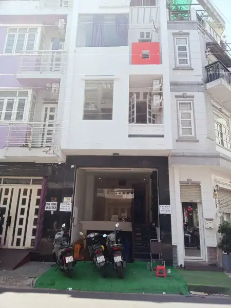 Chính Chủ Cho Thuê Mặt Bằng ~ 52M2 Ngay Hoa Lan P2 Phú Nhuận