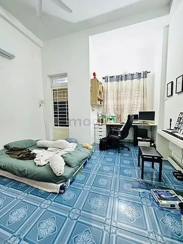 Nhà 4 Tầng - 60M2 (5M X 12M) - Ô Tô Ngủ Nhà - Ngay Hàng Xanh - 9,X Tỷ