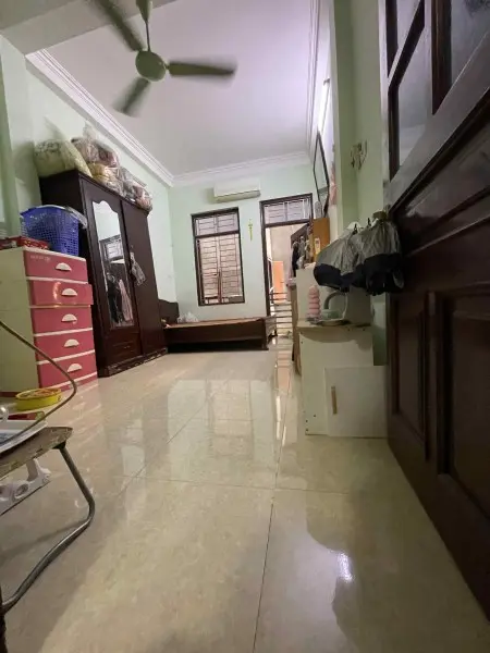 Cho Thuê Phòng Trọ 15M² Phố Khâm Thiên Quận Đống Đa, Hà Nội