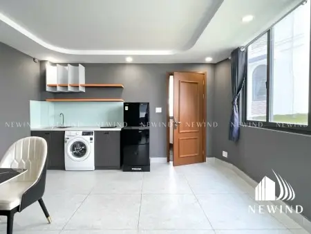 Căn Hộ 1 Phòng Ngủ - Ban Công - Máy Giặt Riêng – Full Nội Thất – Gần Sân Bay - Tân Bình