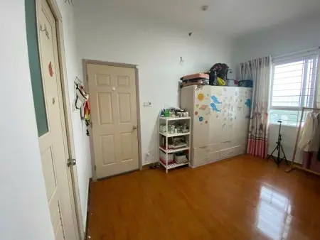 Tìm Nữ Ở Ghép Tháng 6 Dọn Vào Ở - Chung Cư Q2