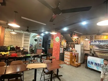 Cho Thuê Mặt Bằng Kinh Doanh Buổi Sáng Đường Hàn Hải Nguyên, Quận 11