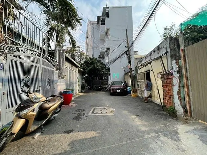 Bán Đất 2 Mt Trước Sau, Dt 110M2, Hxh Đường 339 Đỗ Xuân Hợp, P.long B