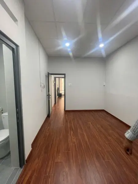 Nguyên Căn Trệt Lầu Nguyễn Duy Dương Q10