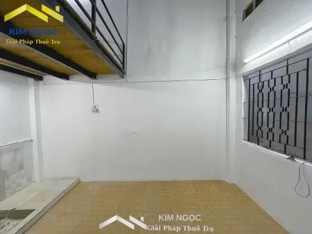 Phòng Trệt Bình Dân Giá Rẻ ( Có Nhận Xe Điện) Ngay Tân Phú