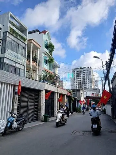 Bán Nhà 2 Mặt Tiền Cách Nguyễn Trung Nguyệt Chỉ 90M Đất Ngang 6.32M