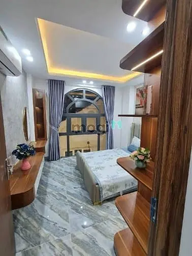 #Siêu Phẩm 5 Tầng Full Nội Thất.hxh. Dt 49.4M2 (7X7.6M2)5T , 4Pn , 5Wc