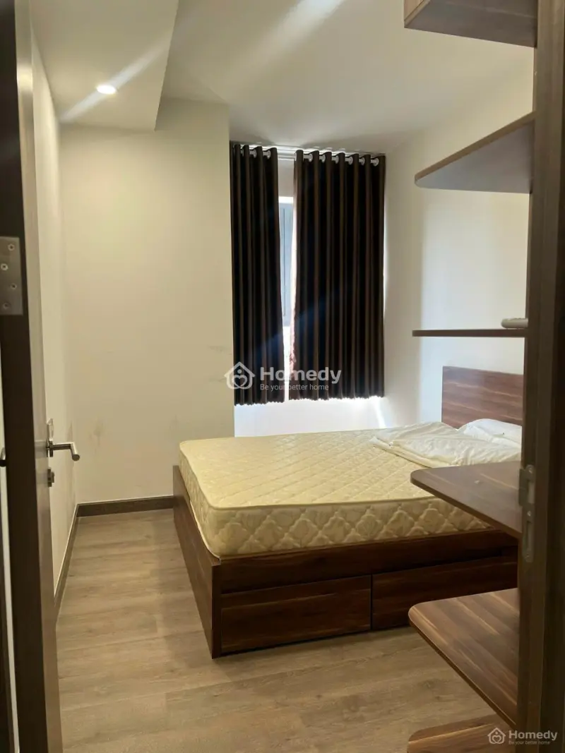 Cần Bán Q7 Boulevard 2Pn 2Wc 70M2, 3.6 Tỷ (95% + Vat), Căn Góc Tầng 13