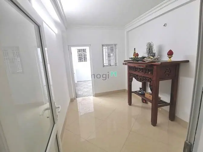 5,8 Tỷ 28M 5 Tầng Gần Hồ Linh Quang Văn Miếu Ở Luôn Ô Tô Cách 10M